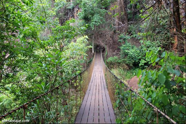 Caminhada (Trekking) - Tipos de Viagem - Trekking de um dia - Recanto das Cachoeiras - Brotas - São Paulo