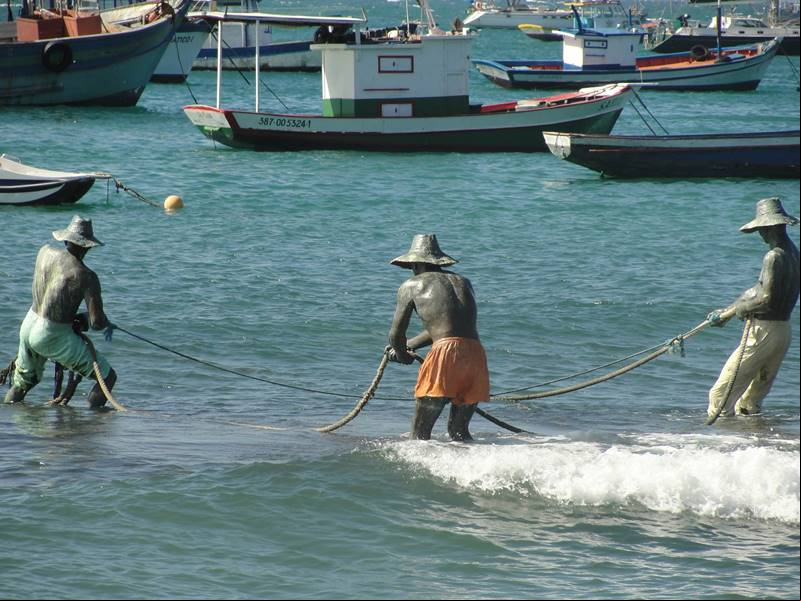 Escultura de pescadores - Arma