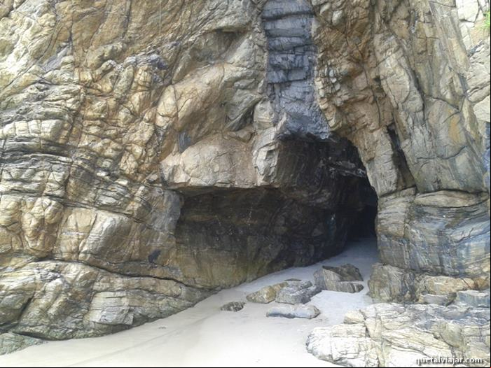 Gruta das Encantadas - Ilha do Mel - Paranagu
