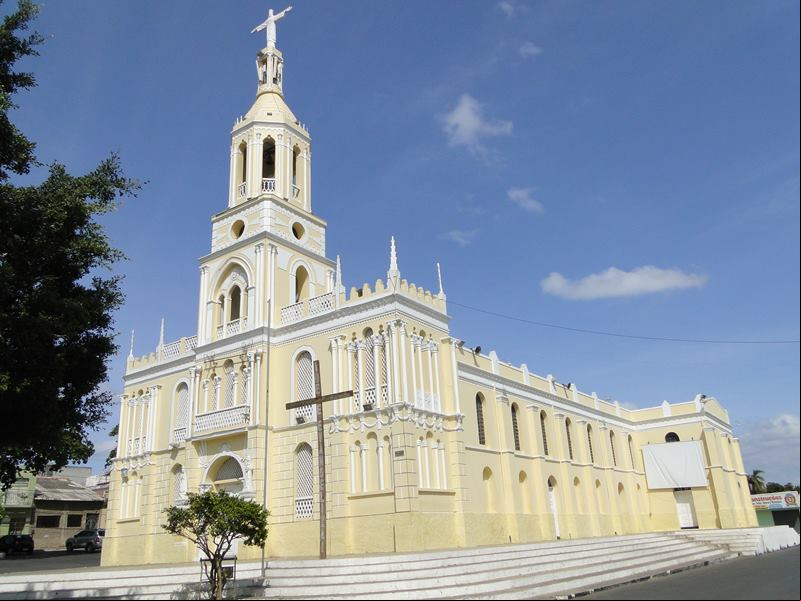 Catedral de Senhora Santana - Tiangu