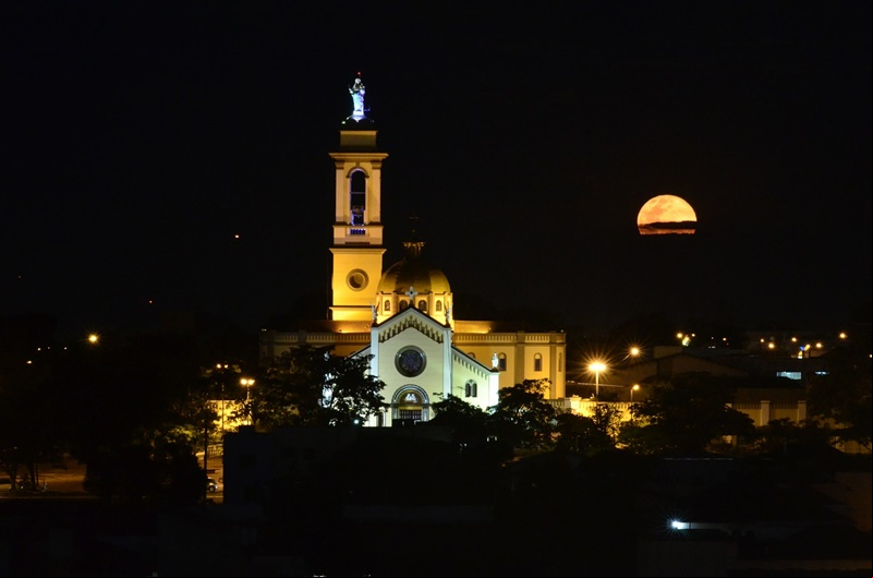 Igreja Nossa senhora da abadia - Uberaba - Estado de Minas Gerais - Regi